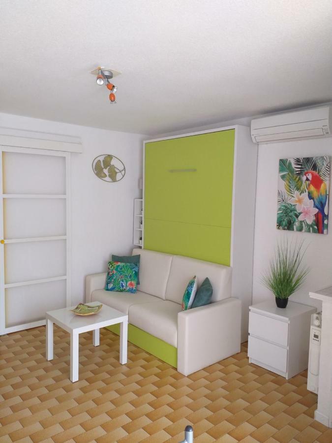 Studio de 25m2 tout équipé à 250m du bord de mer La Grande Motte Extérieur photo